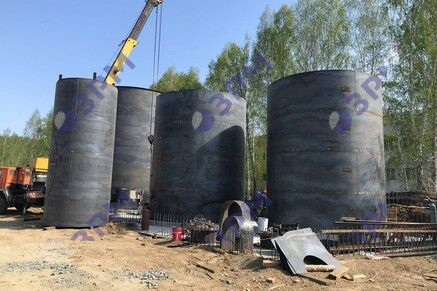 Резервуары РВС-300 и РВС-100 для трансформаторного масла в Новосибирске - Опытный завод резервуаров и металлоконструкций